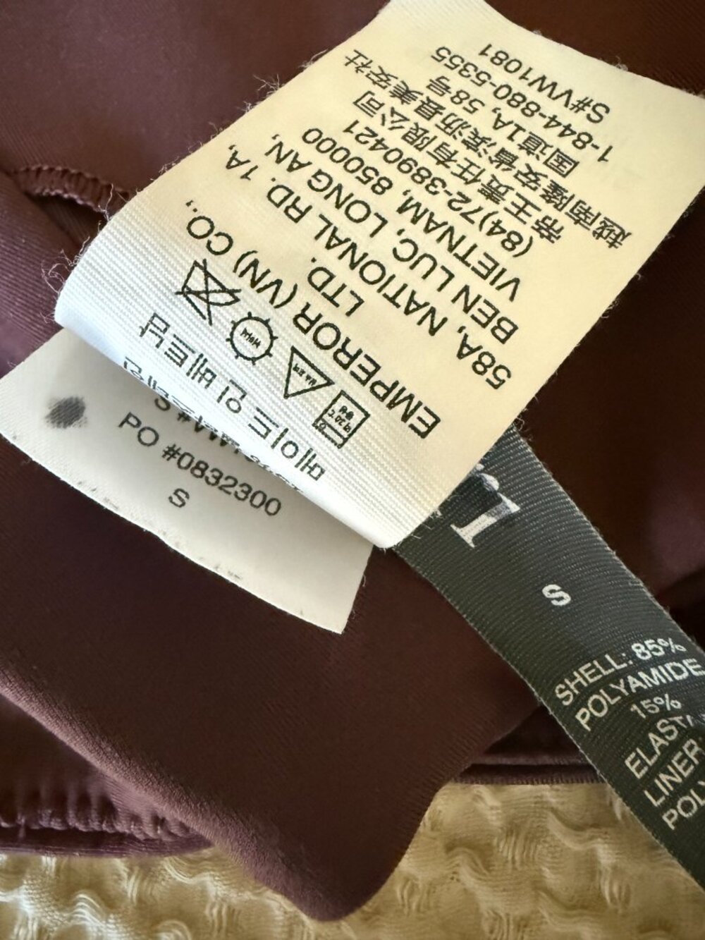 Vuori Evolve Legging Small & Evolve Square Neck Sports Bra in either S or XS Fig - Picture 7 of 9